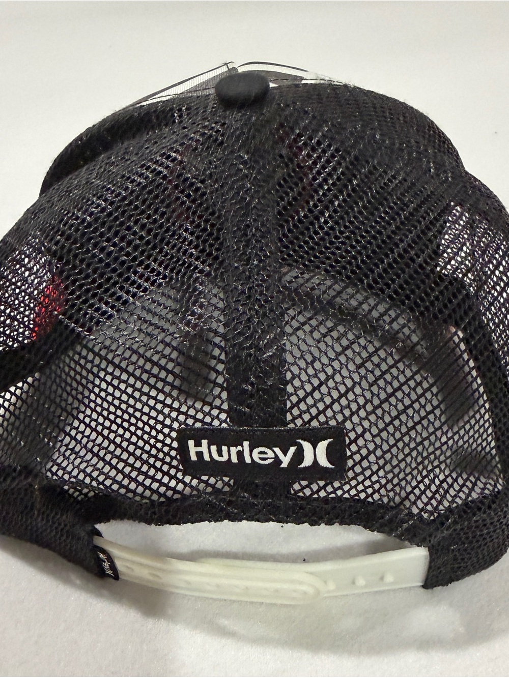 Tropical Hurley University of Tampa Logo Trucker Hat - Snapback Cap - Picture 2 of 3